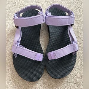 Teva Women's Universal Sandals Purple Size 7 NWOB